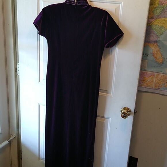 Vintage Kevin T Elegant Purple Large Maxi Dress Embellishments Special Event - Picture 3 of 14